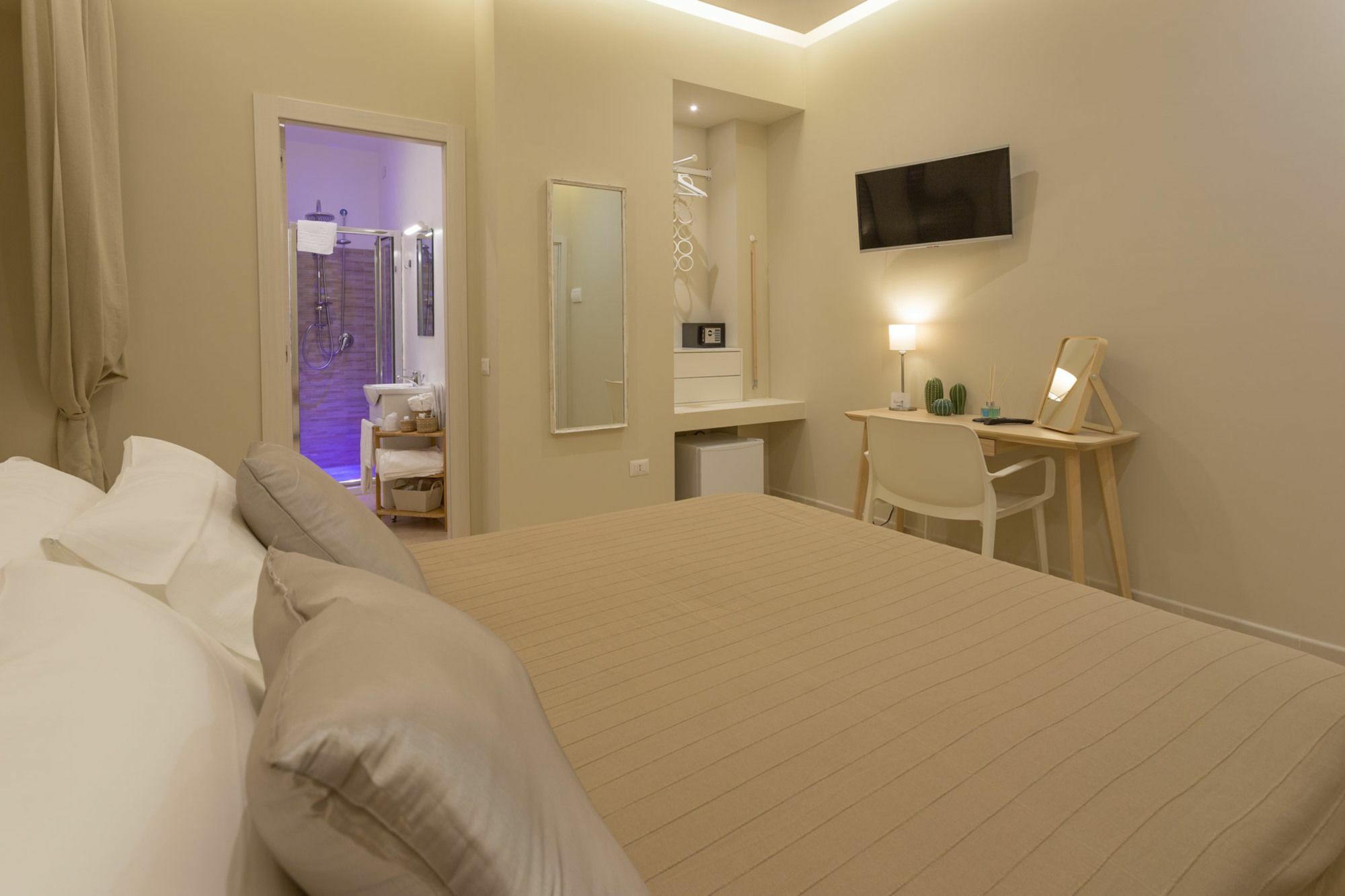 Astanza Hotel Кастелабате Екстериор снимка